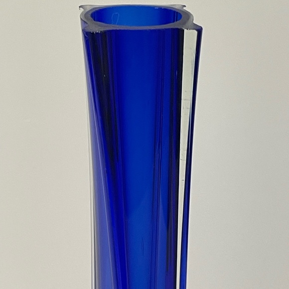 Vintage Mid Century Modern Soliflore Cobalt Blue Glass Bud Vase 10” H - Picture 6 of 7